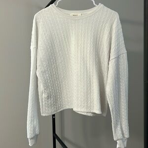 White knit Urban Romantics crop sweater. Size L